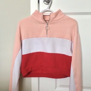 Super cute triple-coloured quarter zip